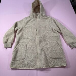 Tru Time 1X Sherpa Coat Sz 1X. NWOT. Very cute!!!